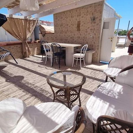 Il Girasole, Distante Solo 200 Mt. Reali Dal Mare Apartamento Lido Marini Exterior foto